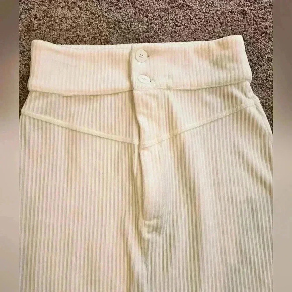 Free People White/ Cream Roxy Ribbed Midi Skirt w/ Front Slit, Size Medium - Picture 3 of 10
